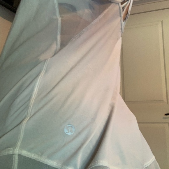 white lululemon exercise tank top - Picture 5 of 5